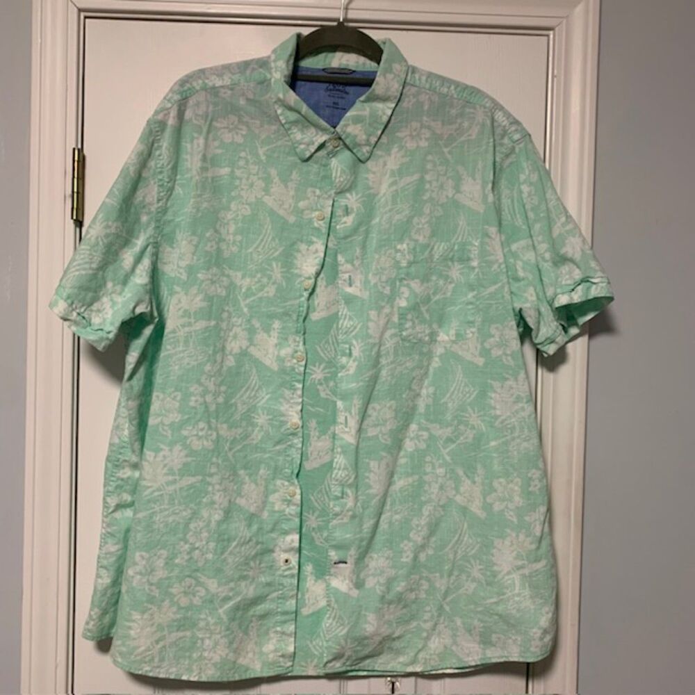Izod Saltwater Relaxed XXL AOP Green Flower Tree Boat